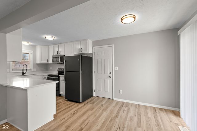 652 E Tilden Drive, Brownsburg, IN 46112