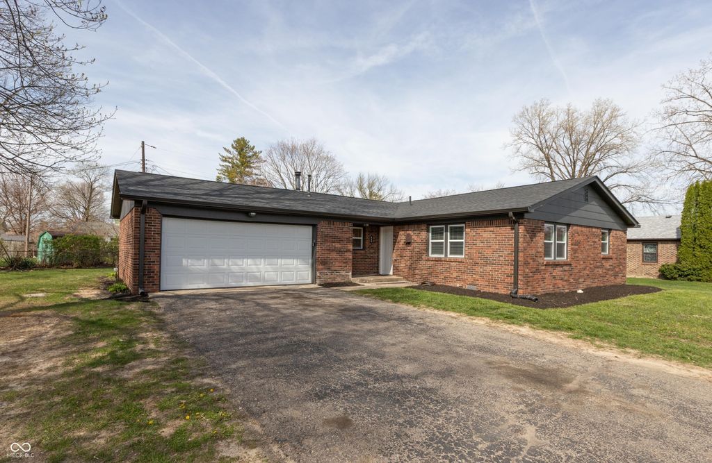 652 E Tilden Drive, Brownsburg, IN 46112