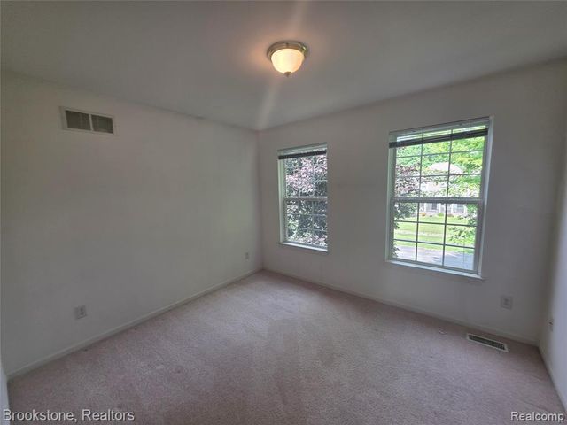 14388 Oak Leaf Trail, Linden, MI 48451