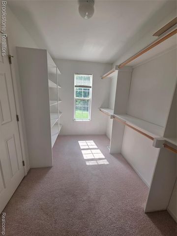 14388 Oak Leaf Trail, Linden, MI 48451