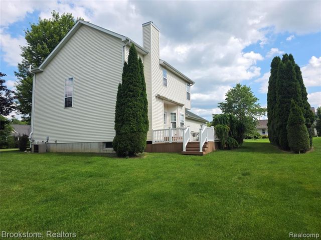 14388 Oak Leaf Trail, Linden, MI 48451