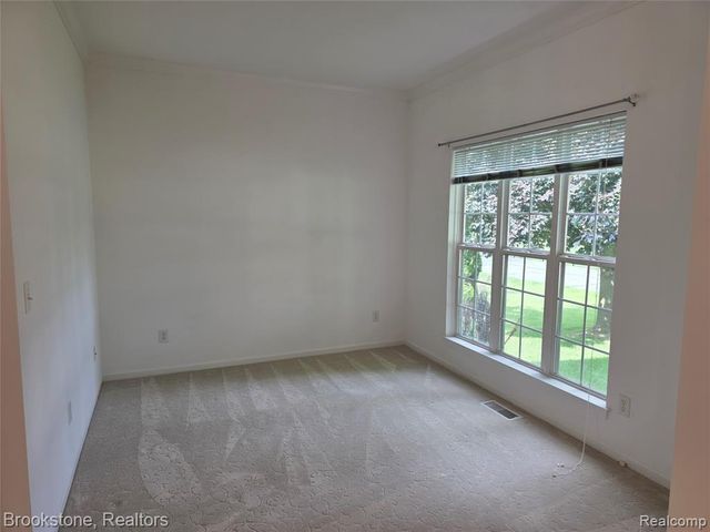 14388 Oak Leaf Trail, Linden, MI 48451