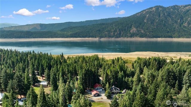 98940 181 Redwood Lane, Ronald, WA 98940