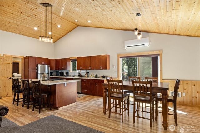 98940 181 Redwood Lane, Ronald, WA 98940