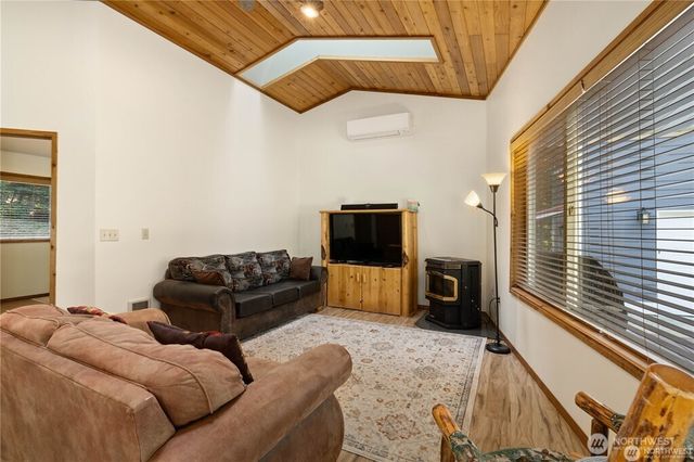 98940 181 Redwood Lane, Ronald, WA 98940