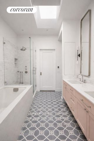 38 3RD Place, New York City, NY 11231