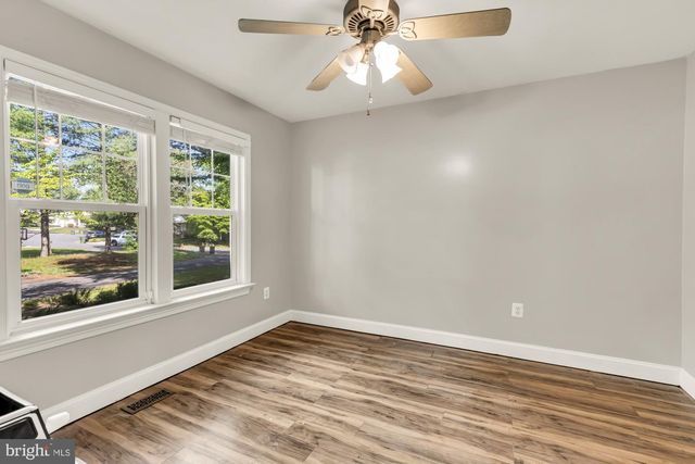 3517 SOFFIT PL, Woodbridge, VA 22192
