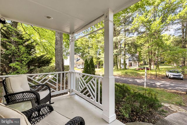 3517 SOFFIT PL, Woodbridge, VA 22192