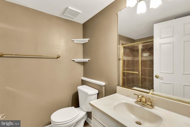 3517 SOFFIT PL, Woodbridge, VA 22192
