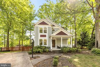 3517 SOFFIT PL, Woodbridge, VA 22192