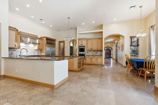 15445 E BRONCO Court, Gilbert, AZ 85298
