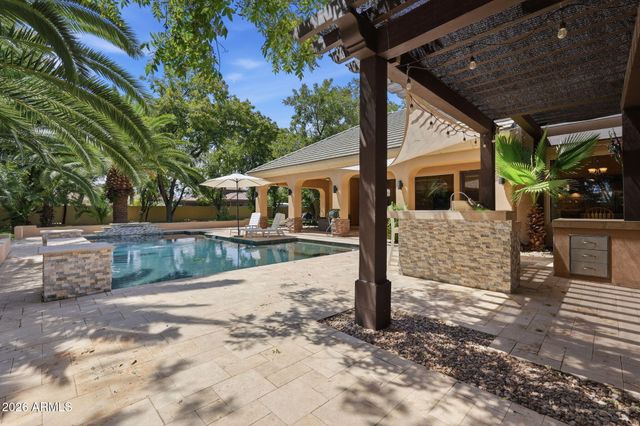 15445 E BRONCO Court, Gilbert, AZ 85298