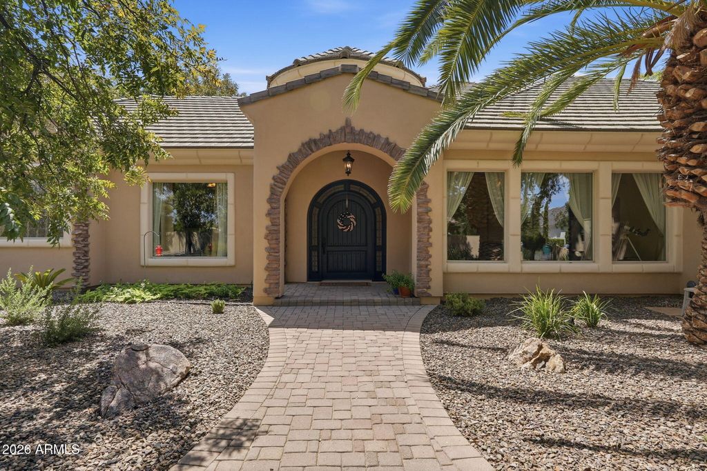 15445 E BRONCO Court, Gilbert, AZ 85298 — photo 4