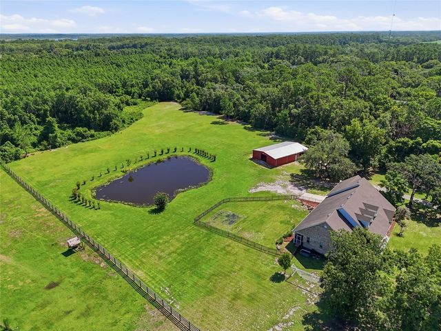 13525 PALM DRIVE, Astatula, FL 34705