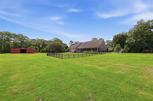 13525 PALM DRIVE, Astatula, FL 34705