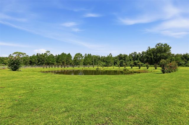 13525 PALM DRIVE, Astatula, FL 34705