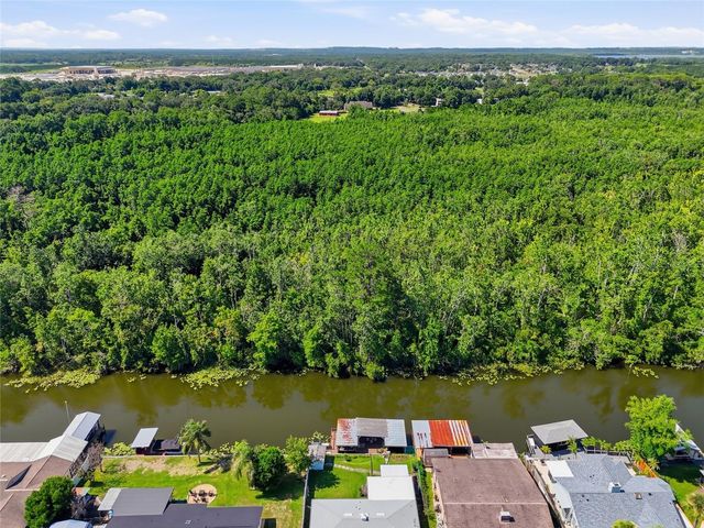 13525 PALM DRIVE, Astatula, FL 34705