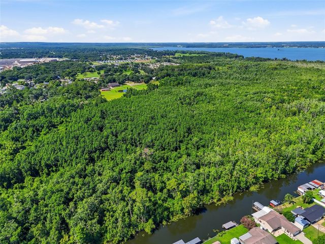13525 PALM DRIVE, Astatula, FL 34705