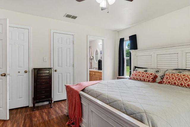 18827 CR 261, Overton, TX 75684