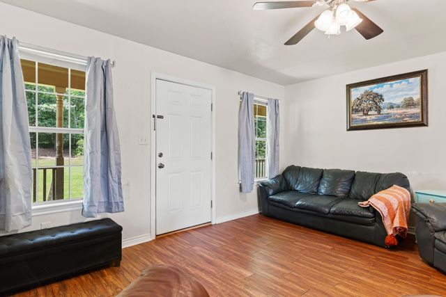 18827 CR 261, Overton, TX 75684