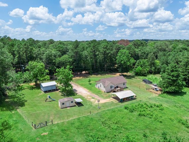 18827 CR 261, Overton, TX 75684