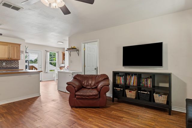 18827 CR 261, Overton, TX 75684