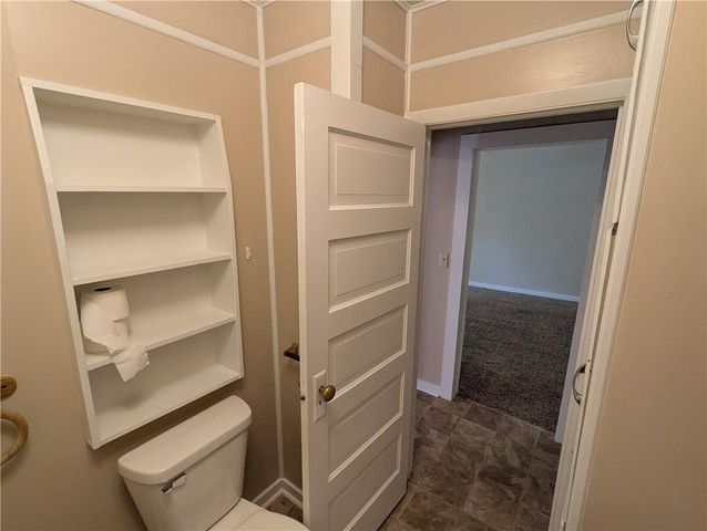 934 3rd Avenue W, Horton, KS 66439