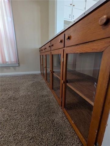 934 3rd Avenue W, Horton, KS 66439