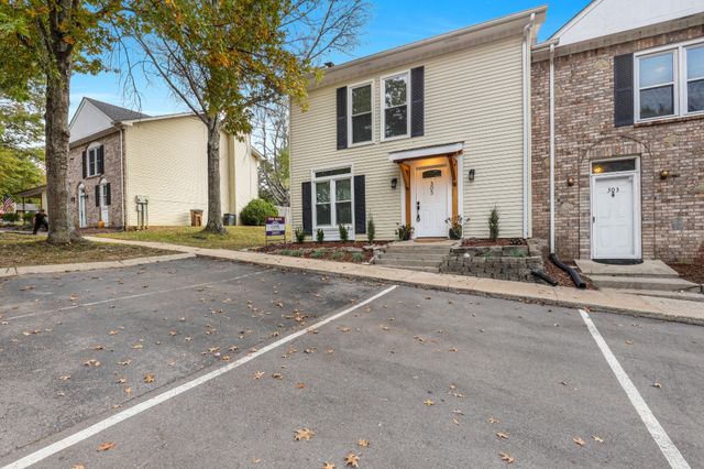 305 Leisure Ct, Antioch, TN 37013