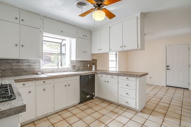 1500 Cienegas Circle, Fort Worth, TX 76112