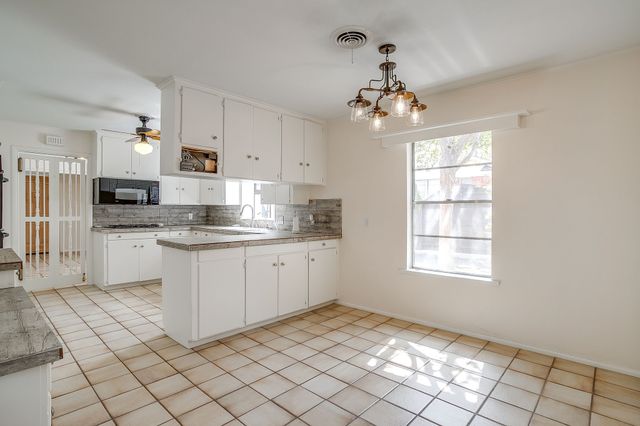 1500 Cienegas Circle, Fort Worth, TX 76112