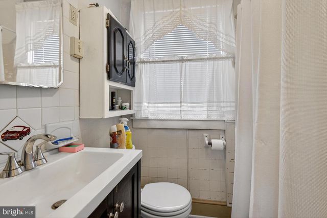 126 JACKSON ST, Lancaster, PA 17603