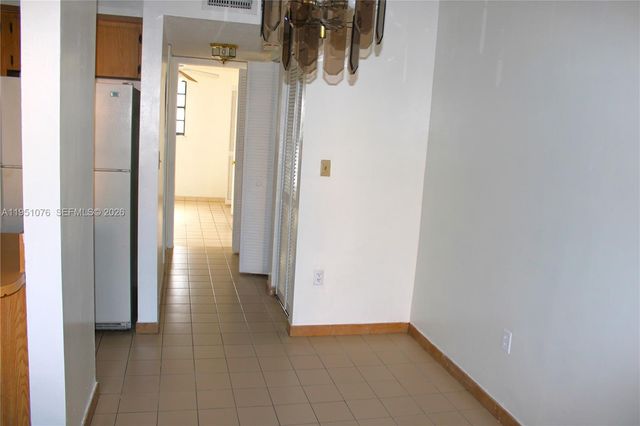 2260 W 55th St 3, Hialeah, FL 33016