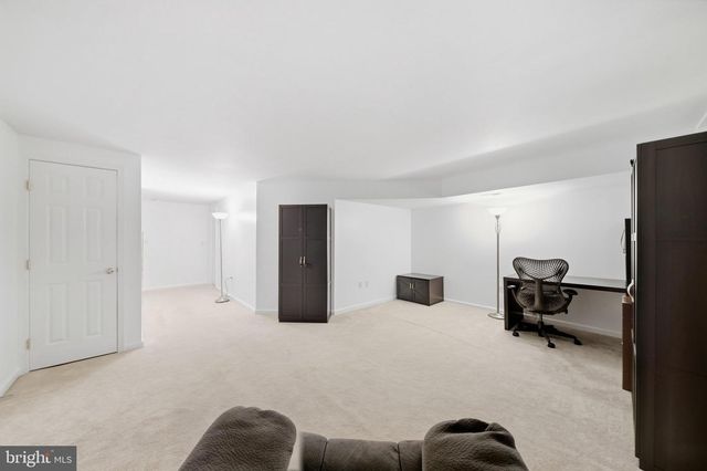 666 LIONS GATE LN, Odenton, MD 21113