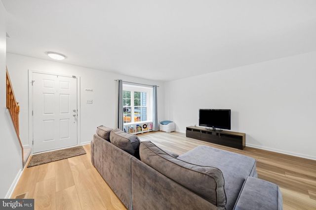 666 LIONS GATE LN, Odenton, MD 21113