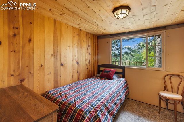 10416 Mountain Avenue, Green Mountain Falls, CO 80819