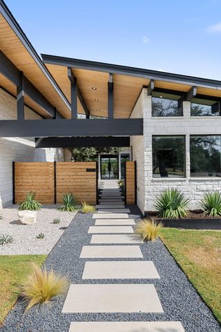 197 Gaucho WAY, Dripping Springs, TX 78620