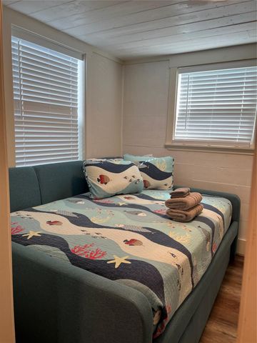 1206 Ursuline Up Street, Galveston, TX 77550