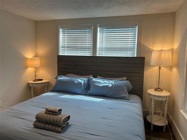 1206 Ursuline Up Street, Galveston, TX 77550