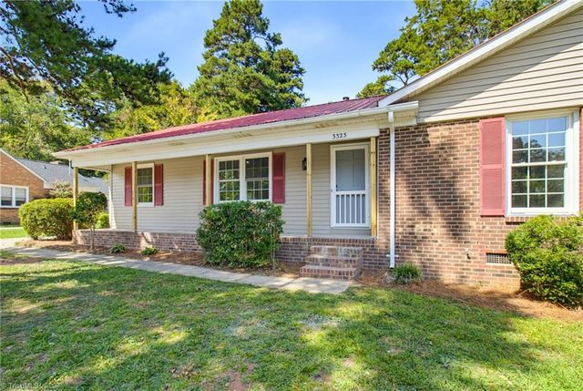 3325 Colony Drive, Jamestown, NC 27282