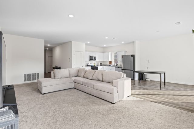 2305 Frio River Road, Glenn Heights, TX 75154