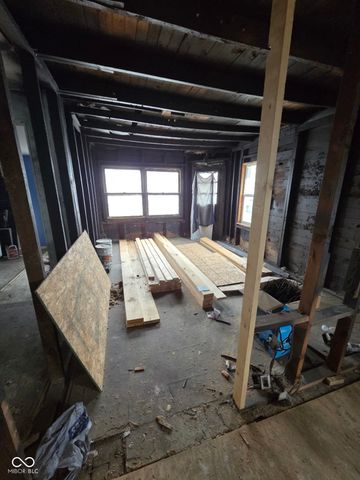 720 S Noble Street, Shelbyville, IN 46176