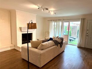 6338 Crab Orchard Road, Houston, TX 77057