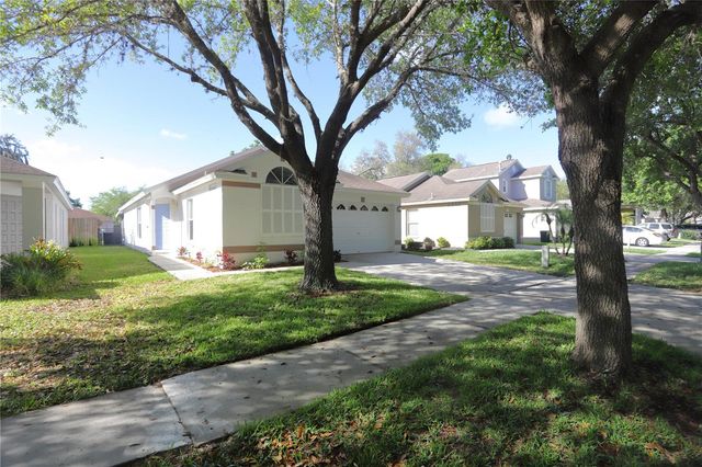 5826 TANAGERLAKE ROAD, Lithia, FL 33547