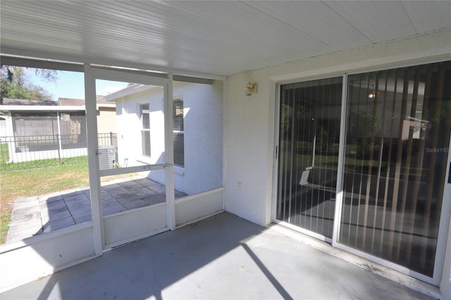 5826 TANAGERLAKE ROAD, Lithia, FL 33547