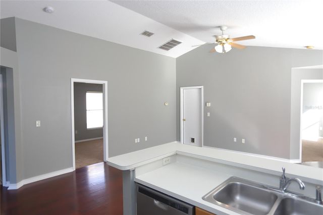 5826 TANAGERLAKE ROAD, Lithia, FL 33547