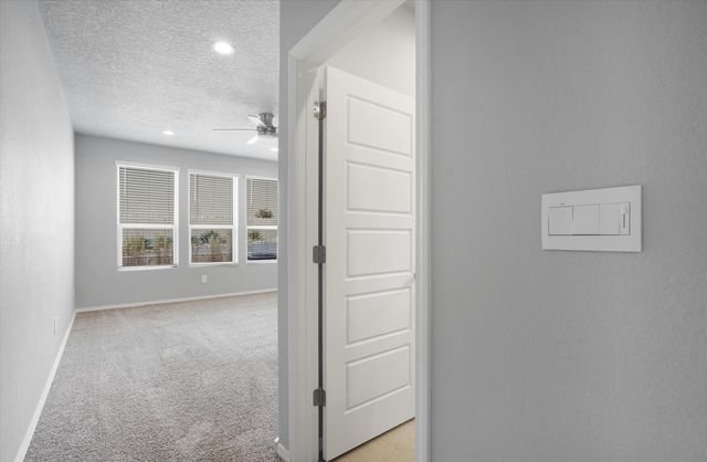 2539 McCauley Loop NE, Rio Rancho, NM 87144