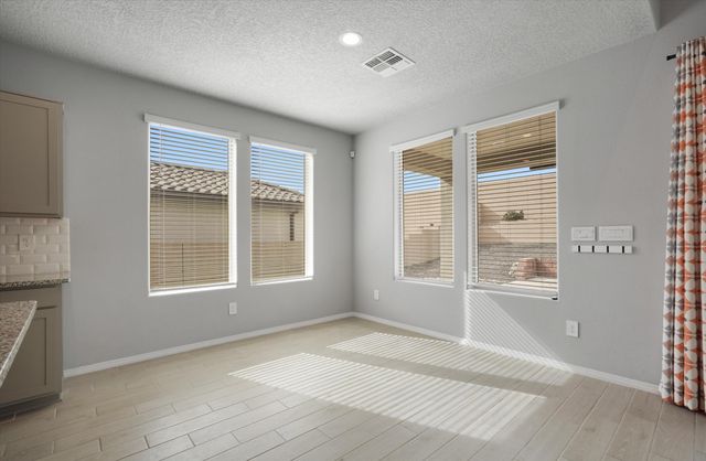 2539 McCauley Loop NE, Rio Rancho, NM 87144