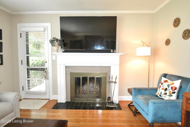 4435 Blenheim Rd, Louisville, KY 40207