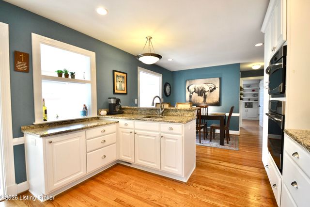 4435 Blenheim Rd, Louisville, KY 40207